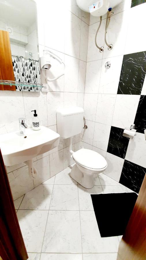 Kotor Varos Apartmani Brko מראה חיצוני תמונה